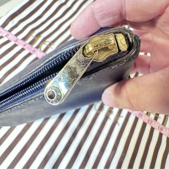 Henri Bendel Bag Dust Cover Eyeglass Case Cosmetics Bag Bundle display picture 3